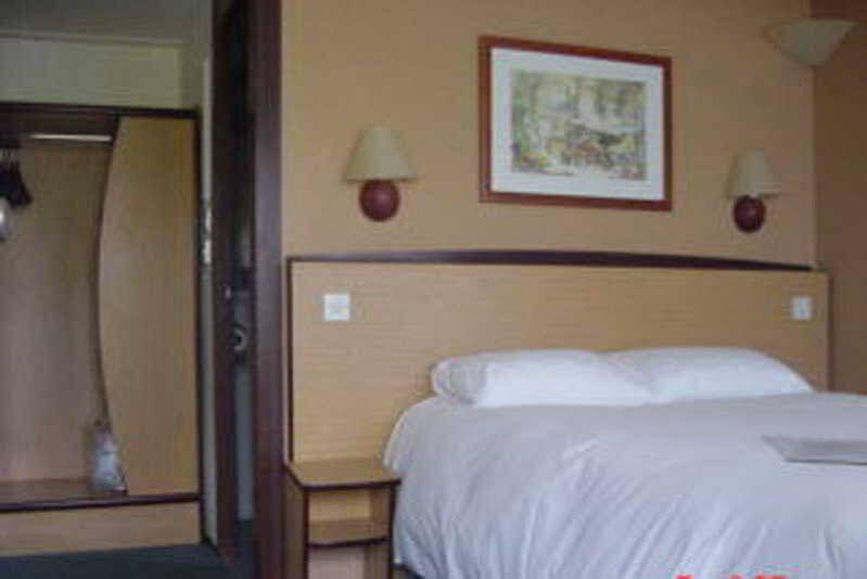 Campanile Dartford -South East London Hotel Exterior foto